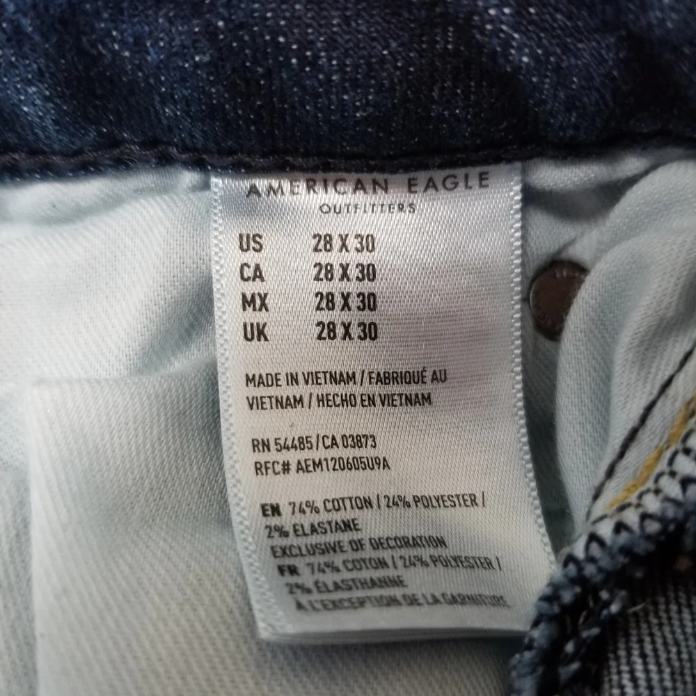 American Eagle Slim Jeans 28/30 NWOT
